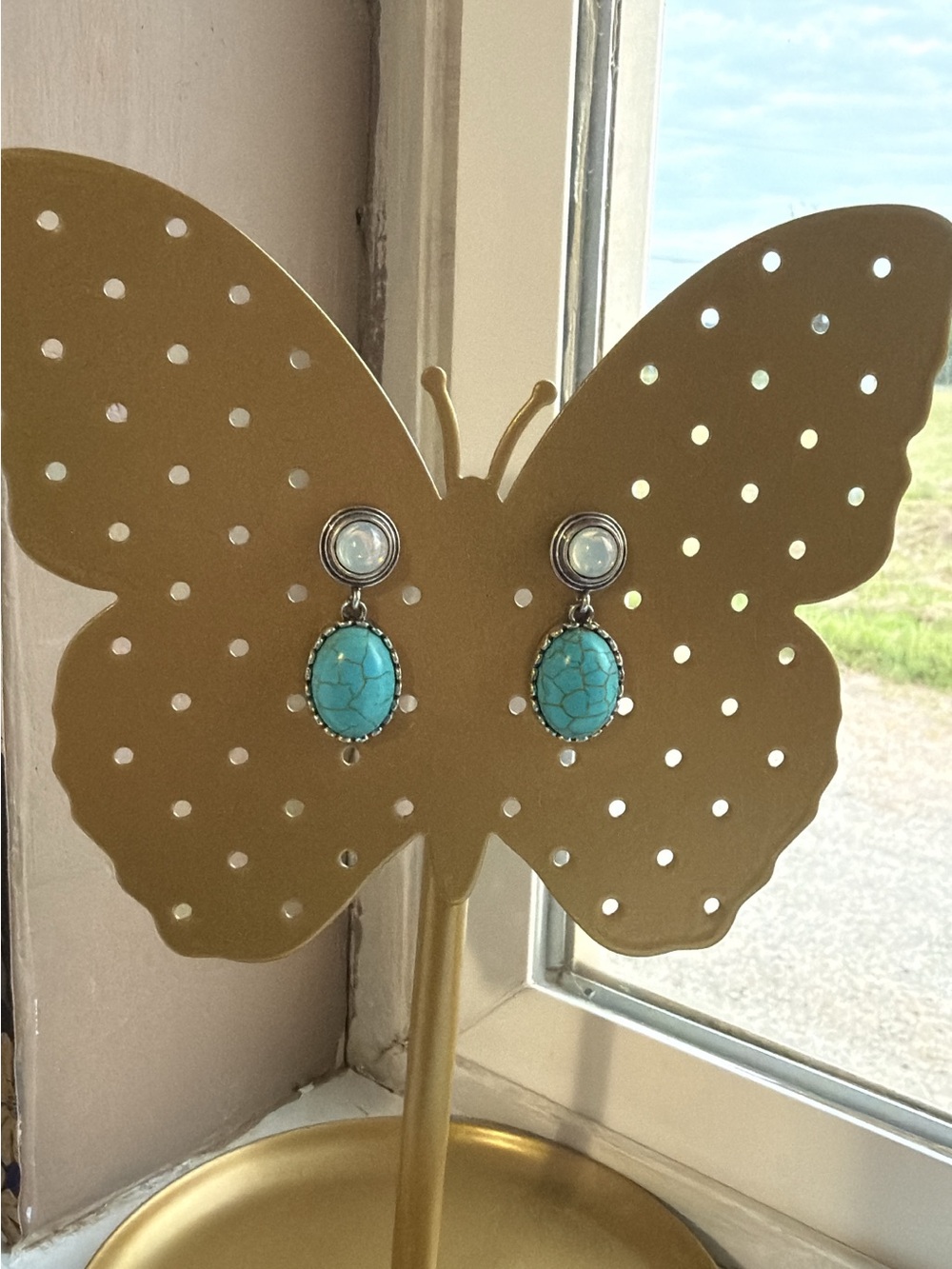 Turquoise Oval Drop Earrings - Silver Tone